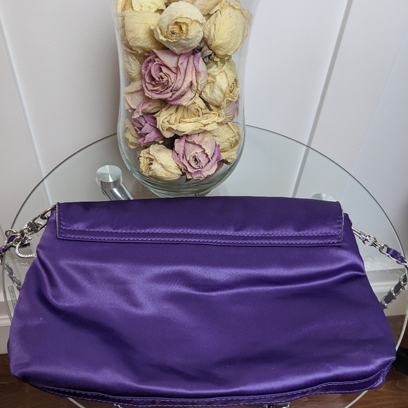 Guess Bag - Picture 4 of 8